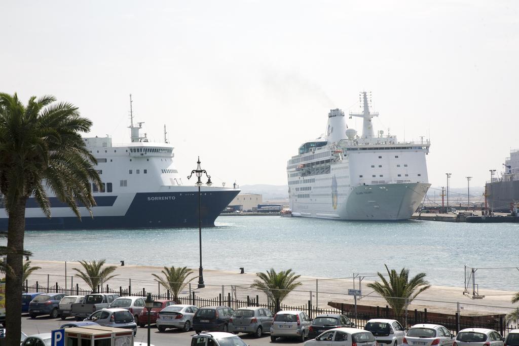 تراباني B&B La Terrazza Sul Porto المظهر الخارجي الصورة